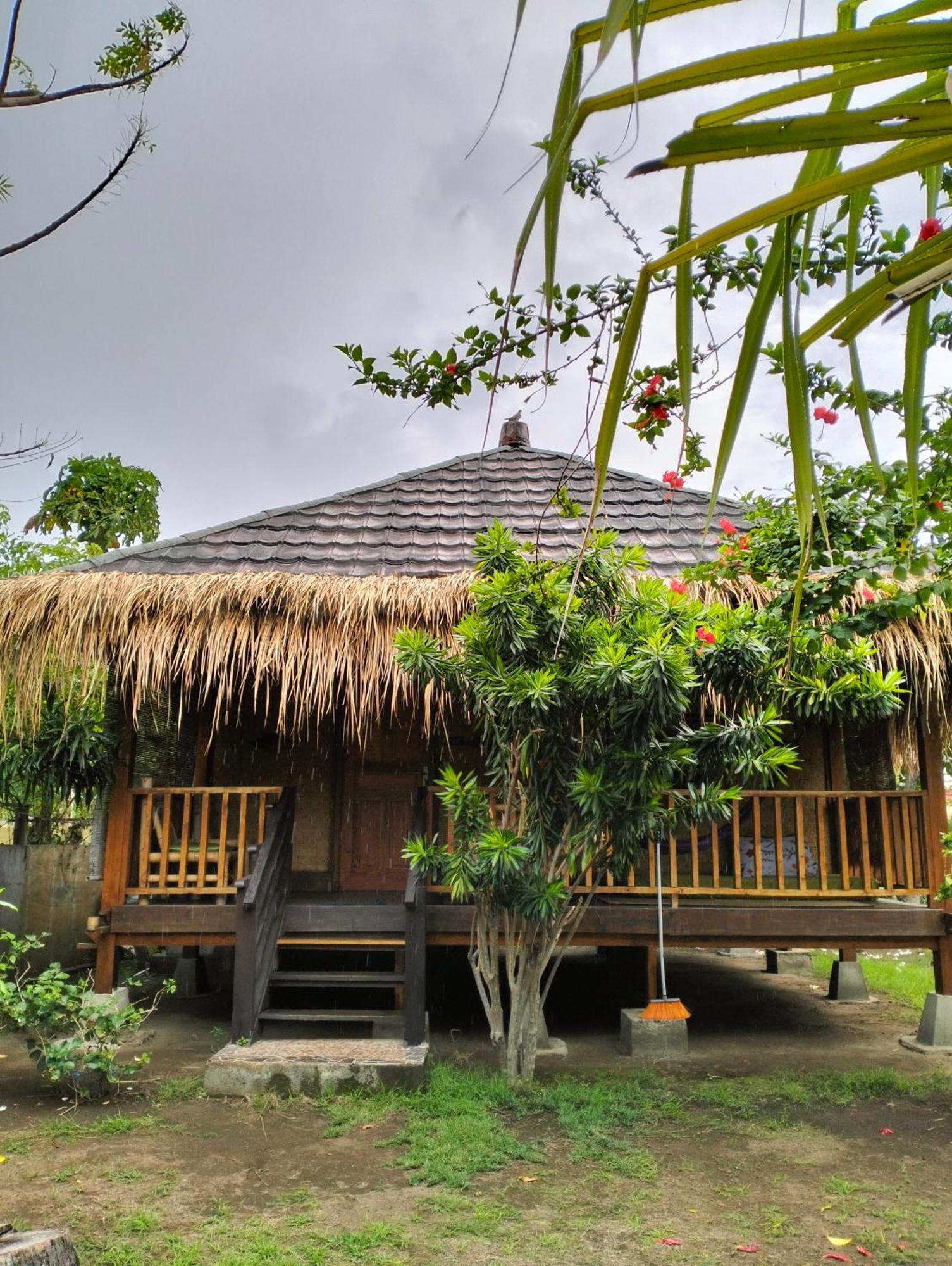 Tangga Bungalows Гили-Эйр Номер фото